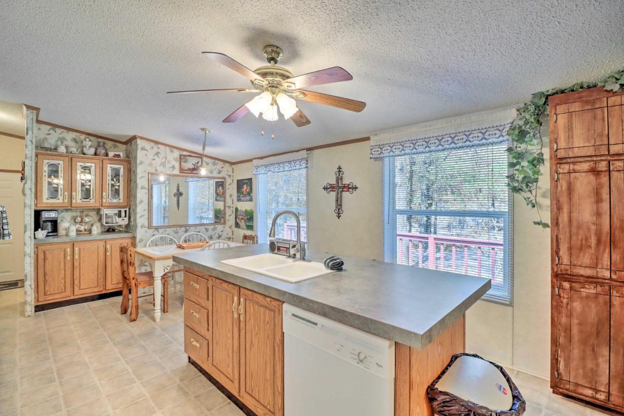 Greers Ferry Getaway With Deck And Lake Access! Fairfield Bay Exterior photo